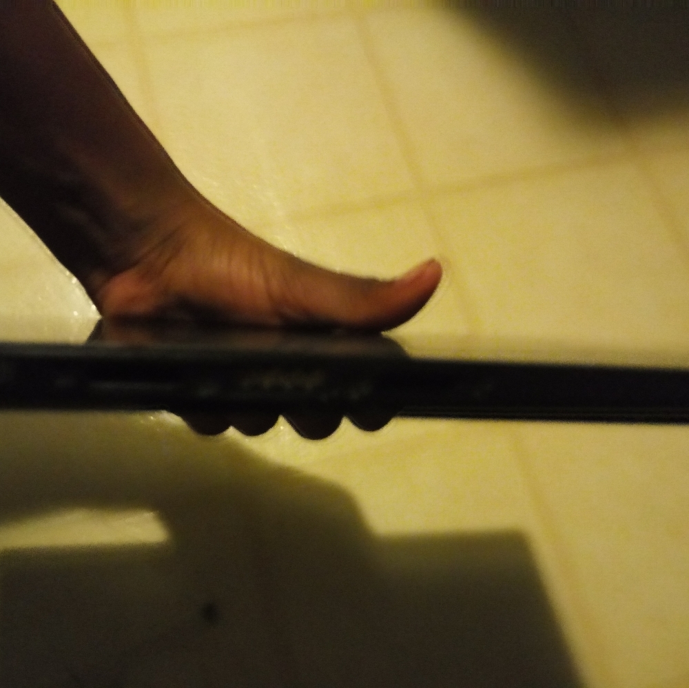 A Rcv Tablet - Picture 2 of 4